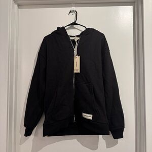 Giving-moment goodie